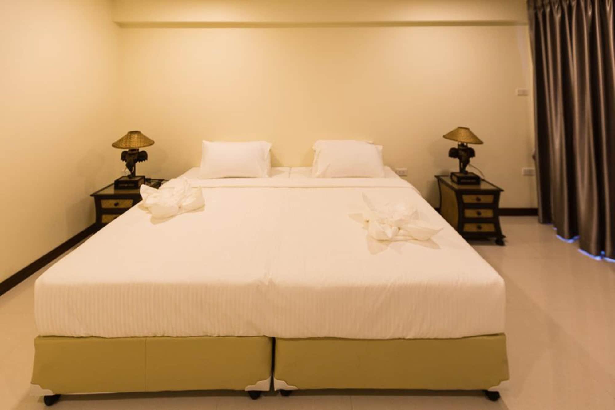 Marina Jomtien Beach Extérieur photo