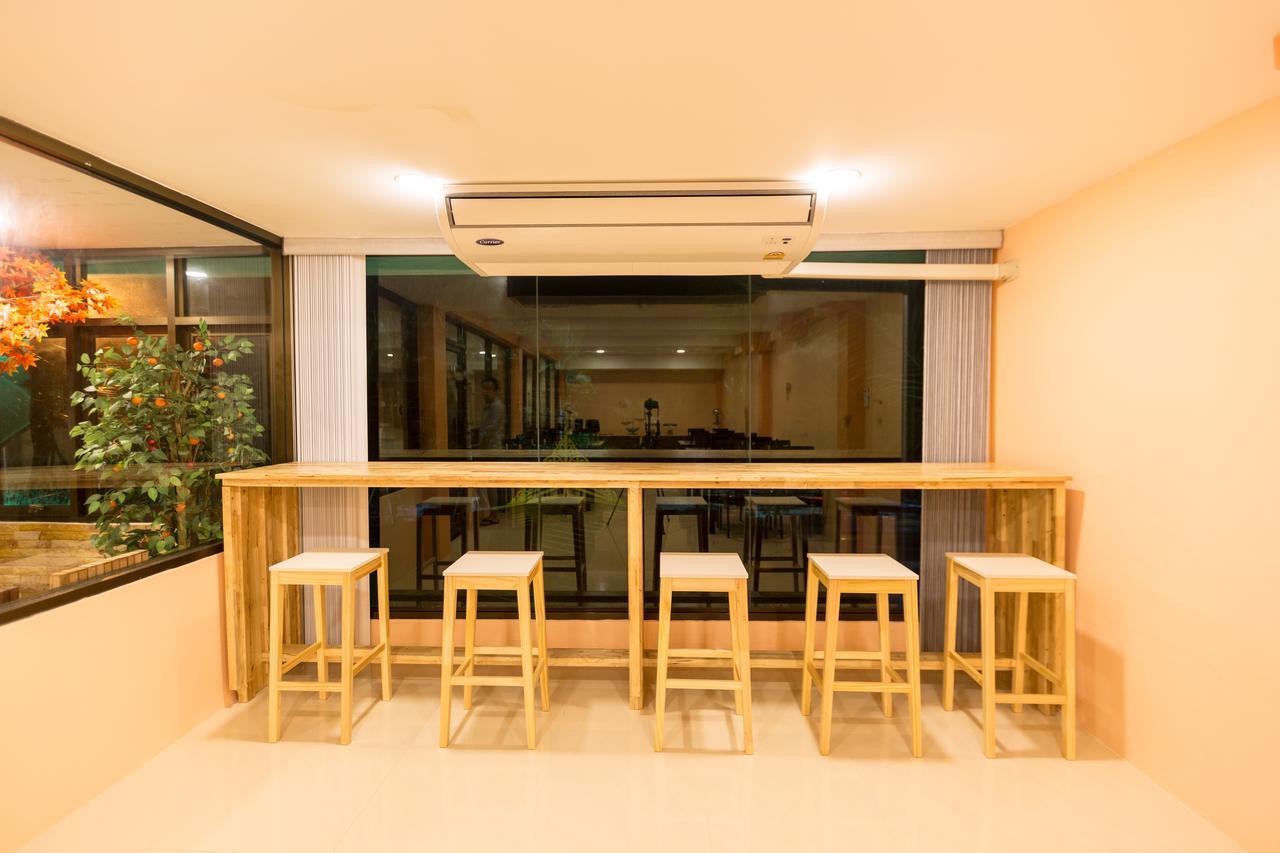 Marina Jomtien Beach Extérieur photo