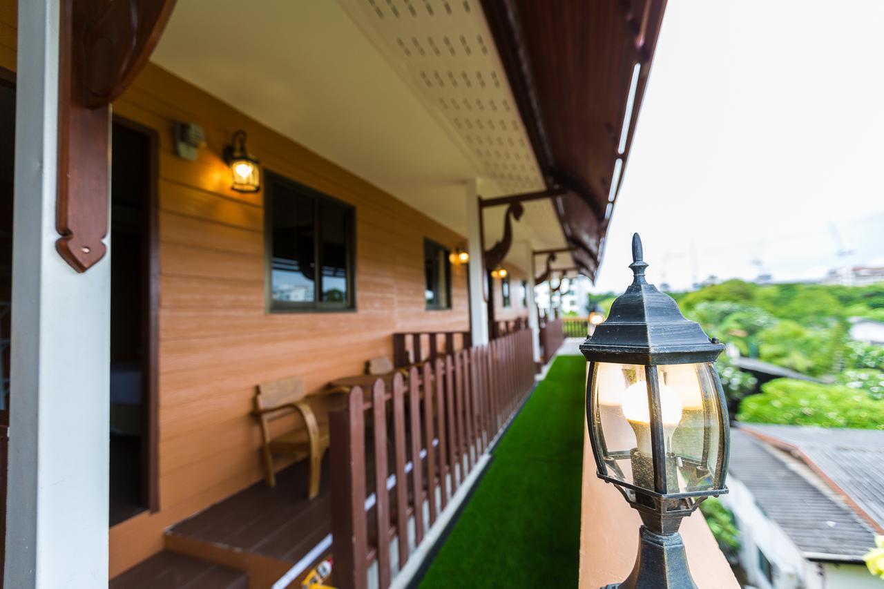 Marina Jomtien Beach Extérieur photo